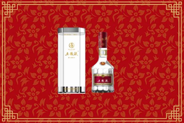高价求购：乌鲁木齐回收酒